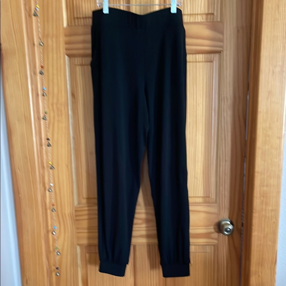 Lisa Renna Collection Women's Black Jogger Pants